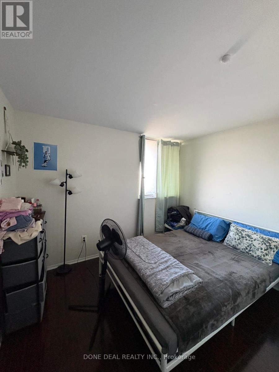 1608 - 10 Martha Eaton Way, Toronto, Ontario  M6M 5B3 - Photo 2 - W12713306