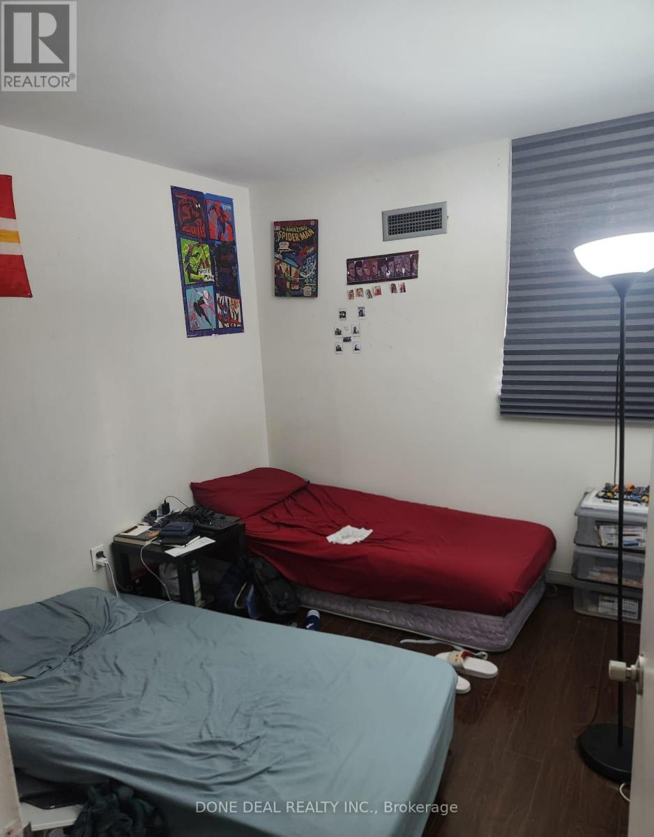 1608 - 10 Martha Eaton Way, Toronto, Ontario  M6M 5B3 - Photo 4 - W12713306