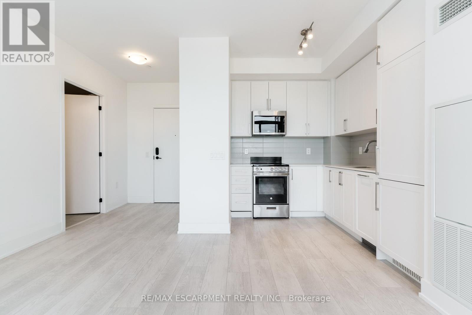 614 - 2450 Old Bronte Road, Oakville, Ontario  L6M 4J2 - Photo 10 - W12713340