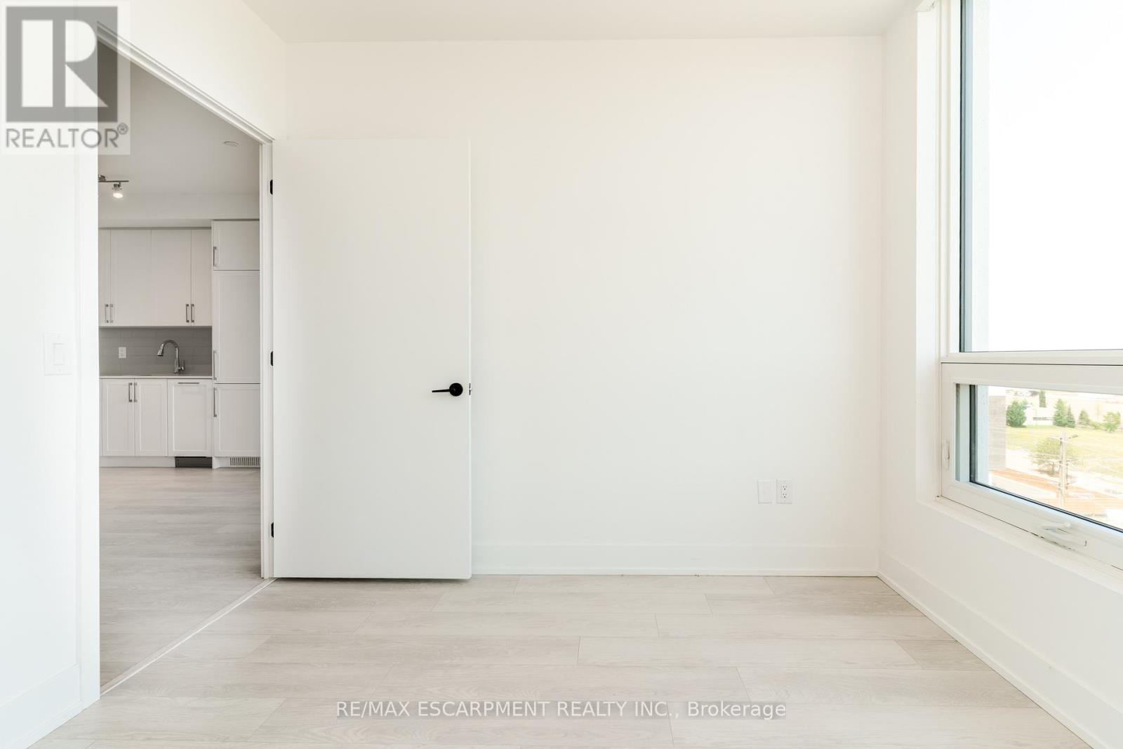 614 - 2450 Old Bronte Road, Oakville, Ontario  L6M 4J2 - Photo 22 - W12713340