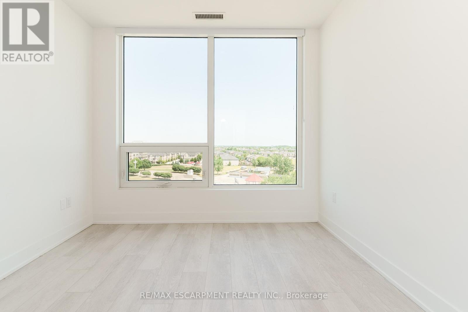 614 - 2450 Old Bronte Road, Oakville, Ontario  L6M 4J2 - Photo 23 - W12713340