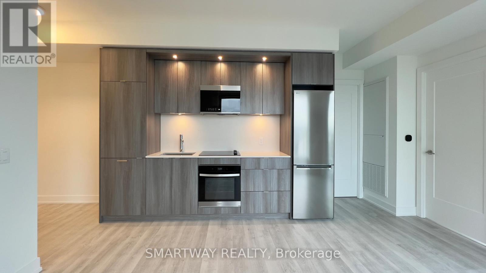 1312 - 60 Central Park Roadway, Toronto, Ontario  M9A 0E6 - Photo 12 - W12713348