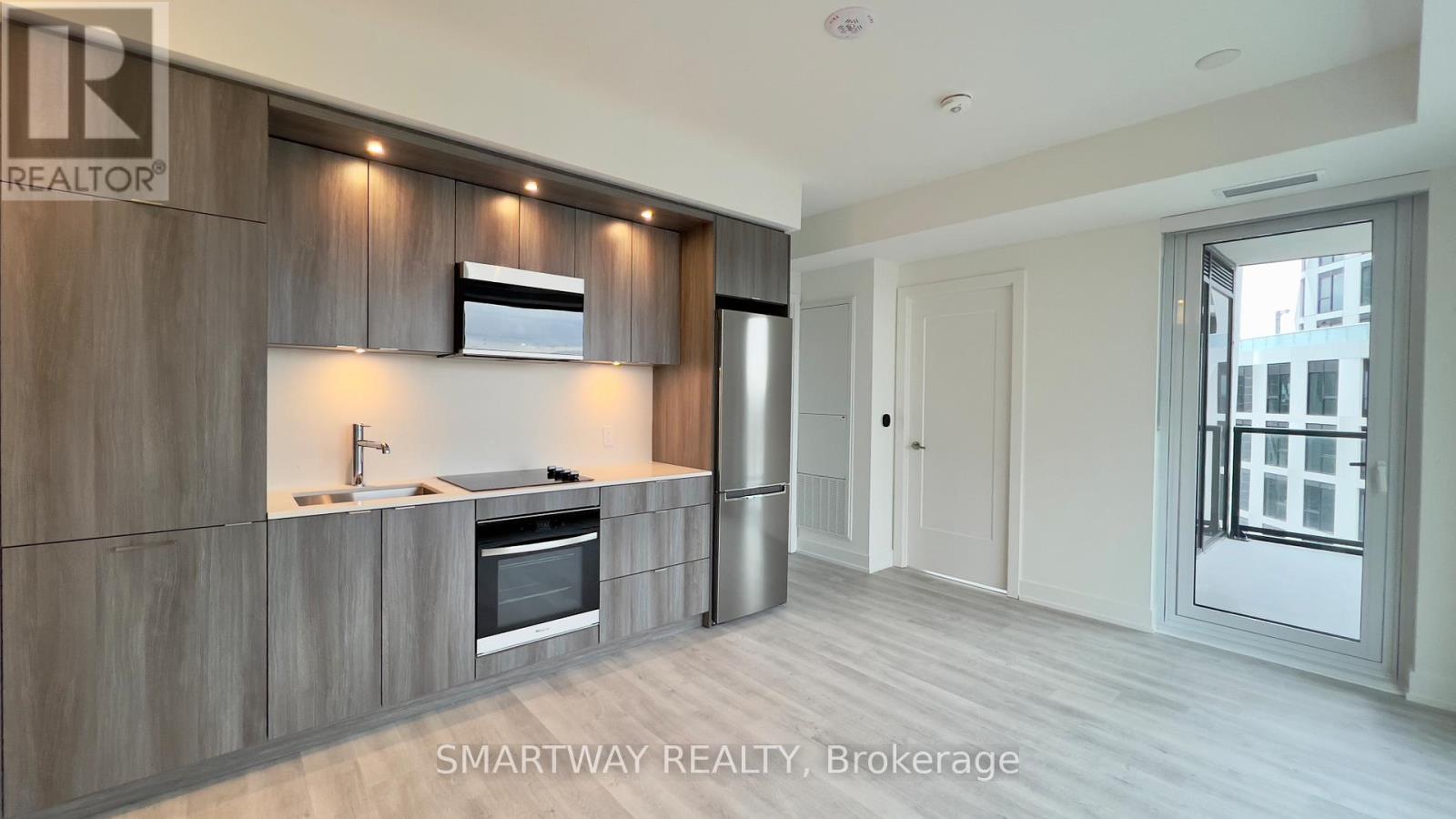 1312 - 60 Central Park Roadway, Toronto, Ontario  M9A 0E6 - Photo 14 - W12713348