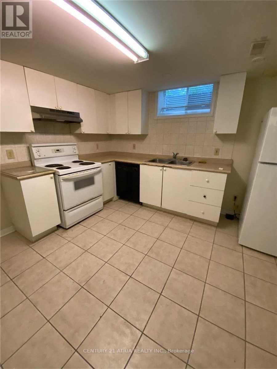 Bsmt 1 - 5793 Glen Erin Drive, Mississauga, Ontario  L5M 5J9 - Photo 1 - W12713396