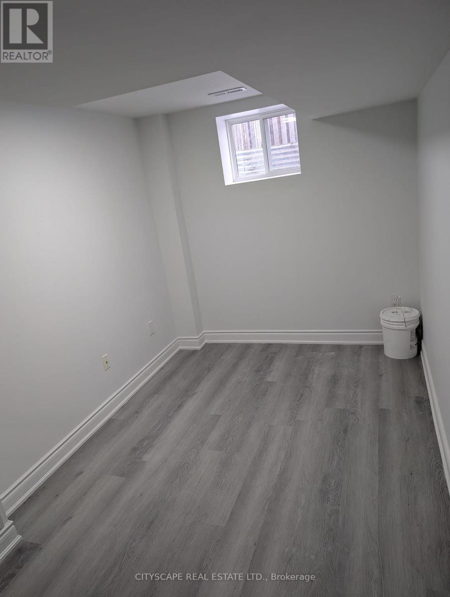 Bsmt - 117 Spicebush Terrace, Brampton, Ontario  L6X 0J6 - Photo 10 - W12713400