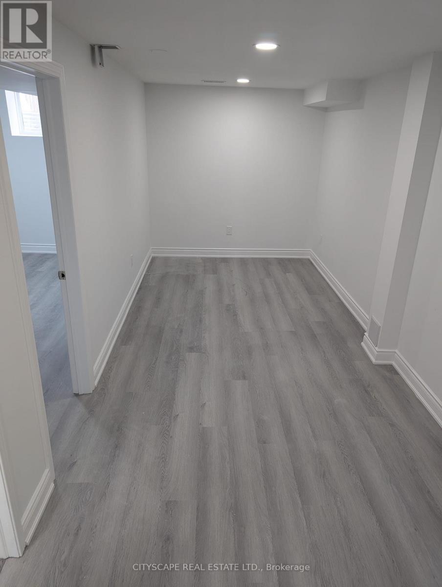 Bsmt - 117 Spicebush Terrace, Brampton, Ontario  L6X 0J6 - Photo 14 - W12713400