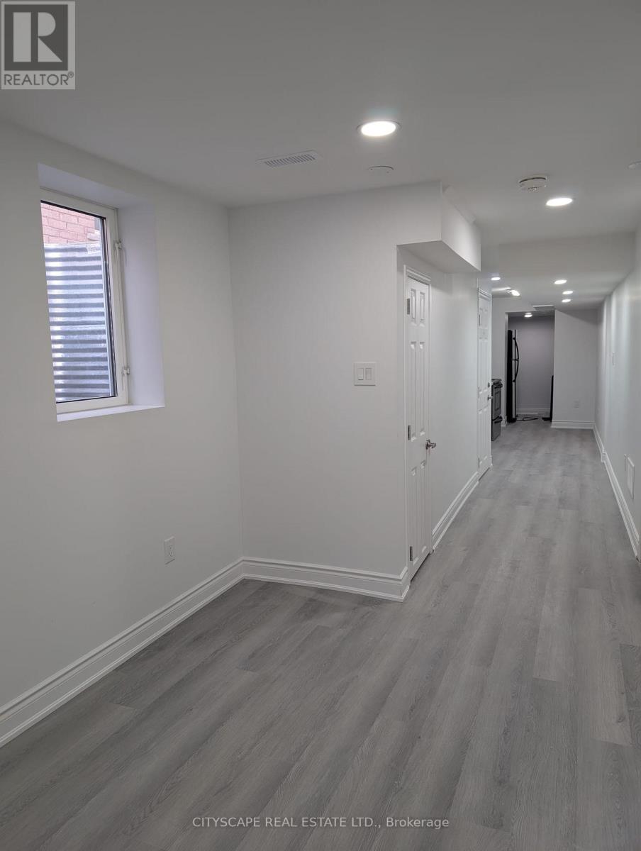 Bsmt - 117 Spicebush Terrace, Brampton, Ontario  L6X 0J6 - Photo 5 - W12713400