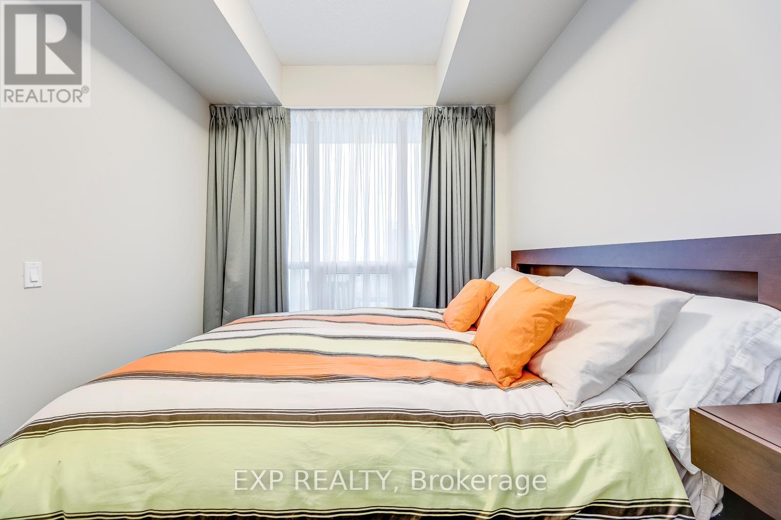 2908 - 2200 Lake Shore Boulevard, Toronto, Ontario  M8V 1A2 - Photo 10 - W12713404