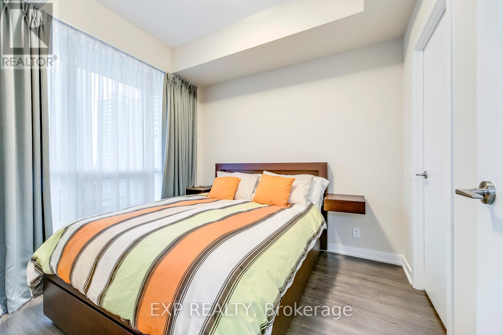 2908 - 2200 Lake Shore Boulevard, Toronto, Ontario  M8V 1A2 - Photo 9 - W12713404