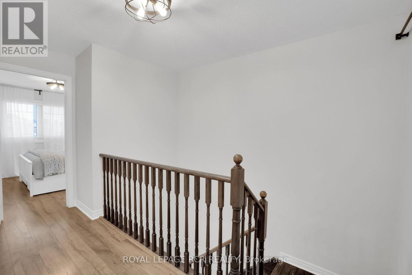 8 Mcelroy Court, Caledon, Ontario  L7C 3X2 - Photo 15 - W12713458