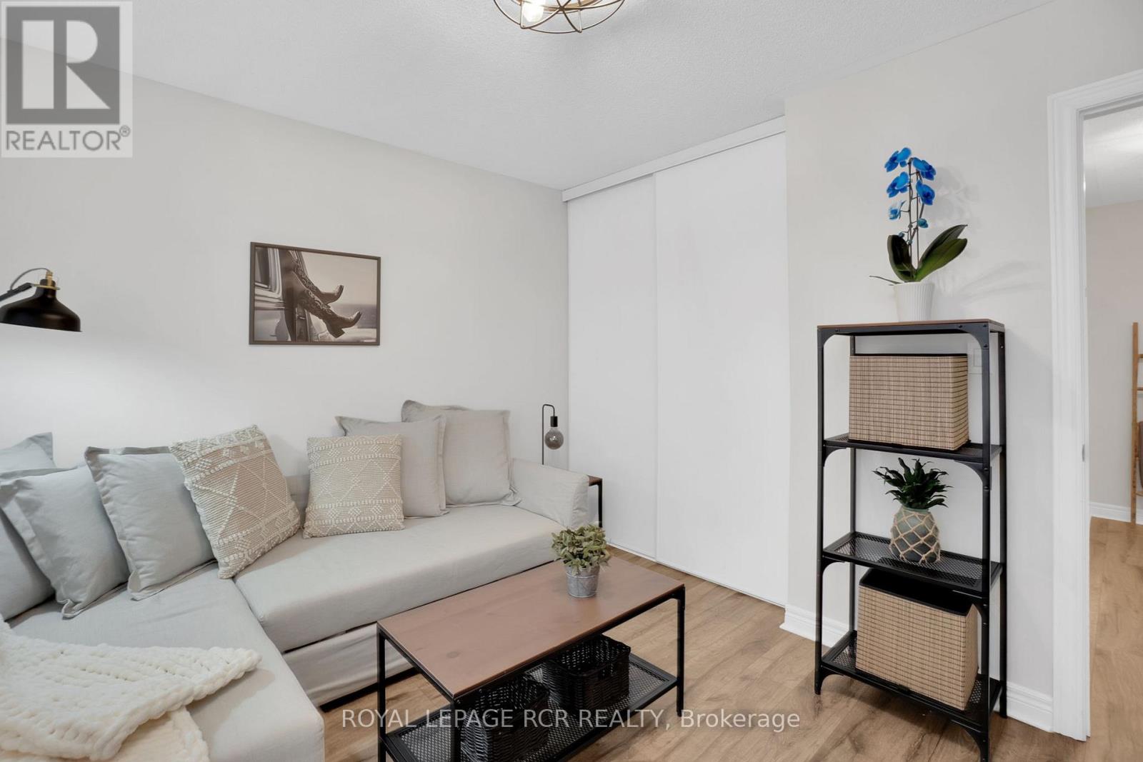 8 Mcelroy Court, Caledon, Ontario  L7C 3X2 - Photo 23 - W12713458