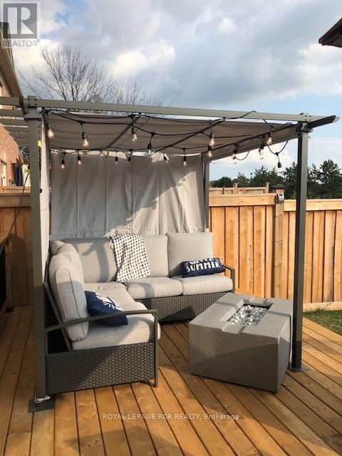 8 Mcelroy Court, Caledon, Ontario  L7C 3X2 - Photo 40 - W12713458