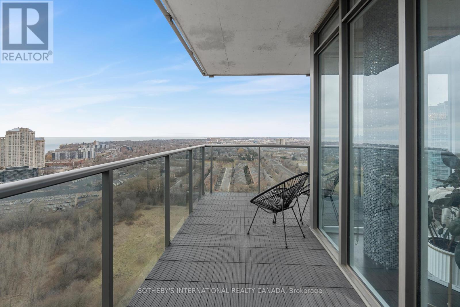 2605 - 88 Park Lawn Road, Toronto, Ontario  M8Y 0B5 - Photo 18 - W12713466