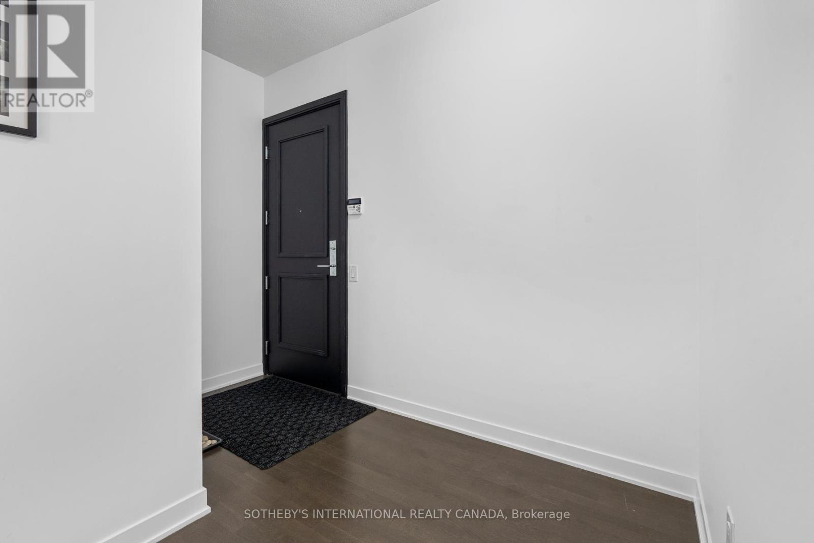 2605 - 88 Park Lawn Road, Toronto, Ontario  M8Y 0B5 - Photo 8 - W12713466