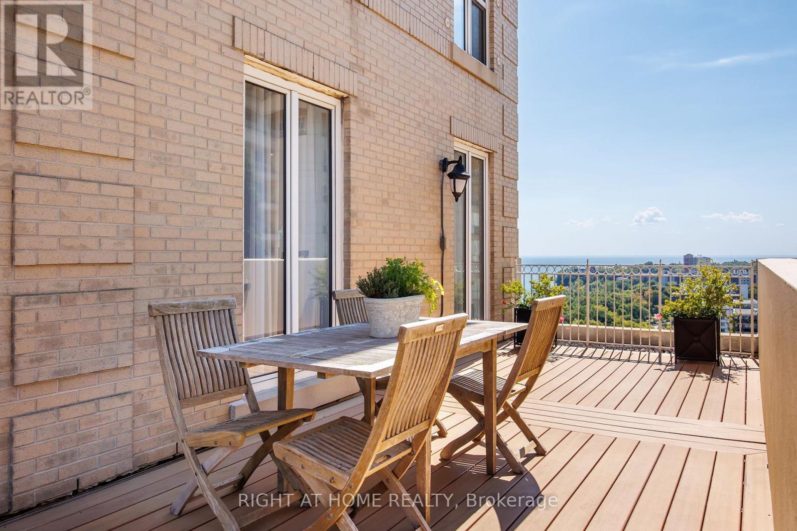 Ph1501 - 2287 Lake Shore Boulevard W, Toronto, Ontario  M8V 3Y1 - Photo 26 - W12713522