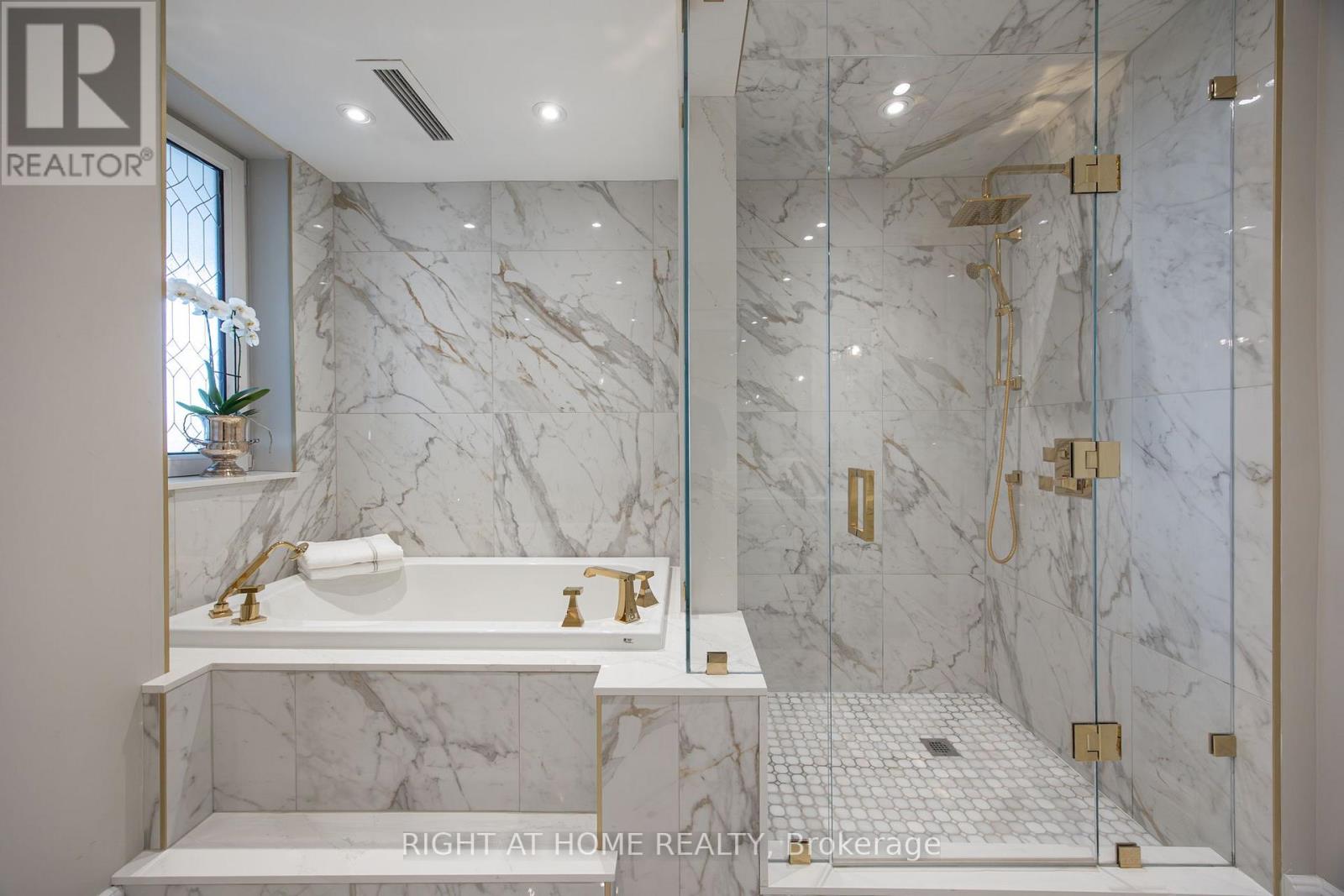 Ph1501 - 2287 Lake Shore Boulevard W, Toronto, Ontario  M8V 3Y1 - Photo 35 - W12713522