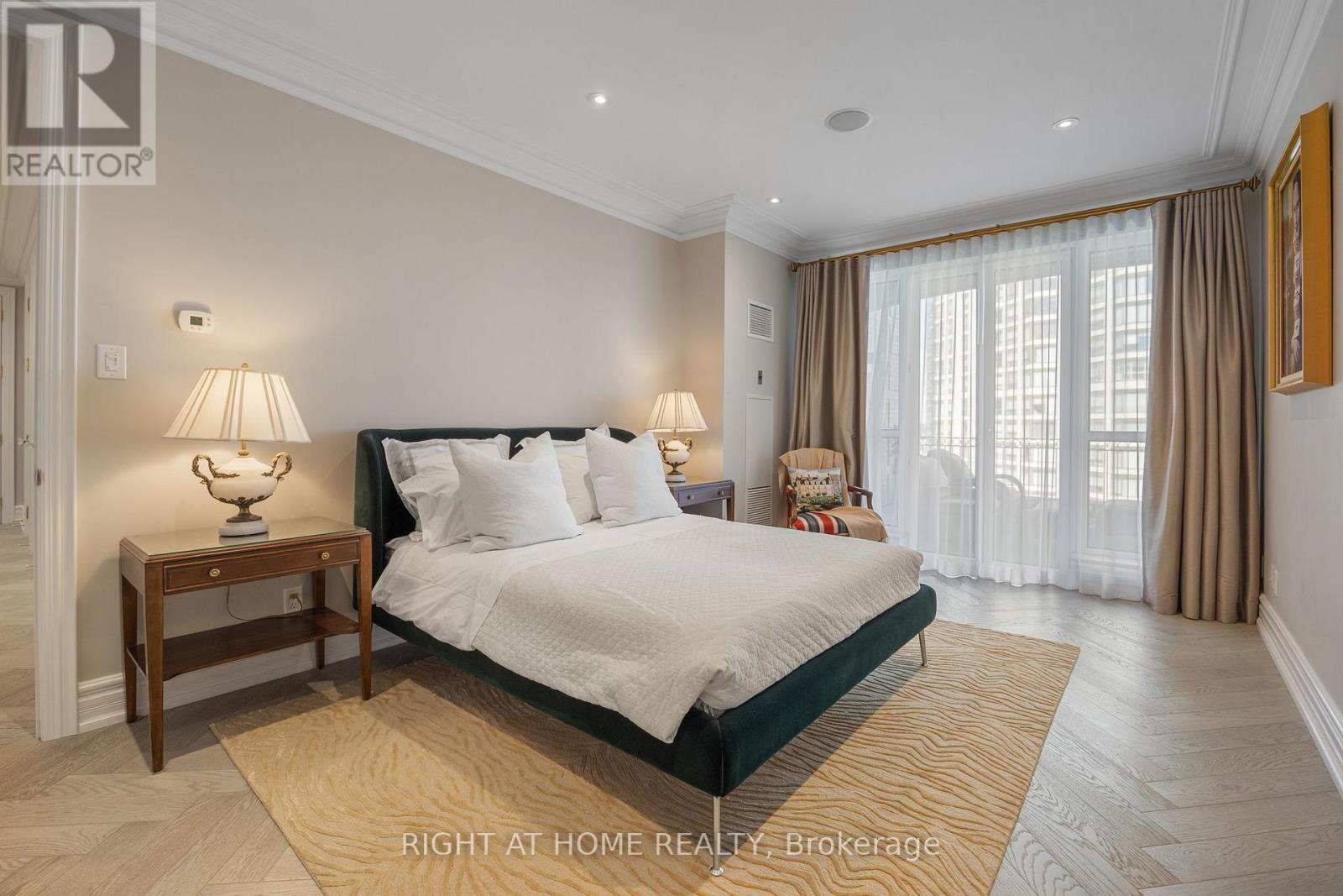 Ph1501 - 2287 Lake Shore Boulevard W, Toronto, Ontario  M8V 3Y1 - Photo 38 - W12713522