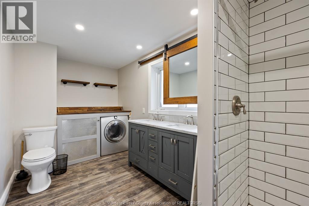 805 Roselawn, Windsor, Ontario  N9E 2B3 - Photo 19 - 26001521