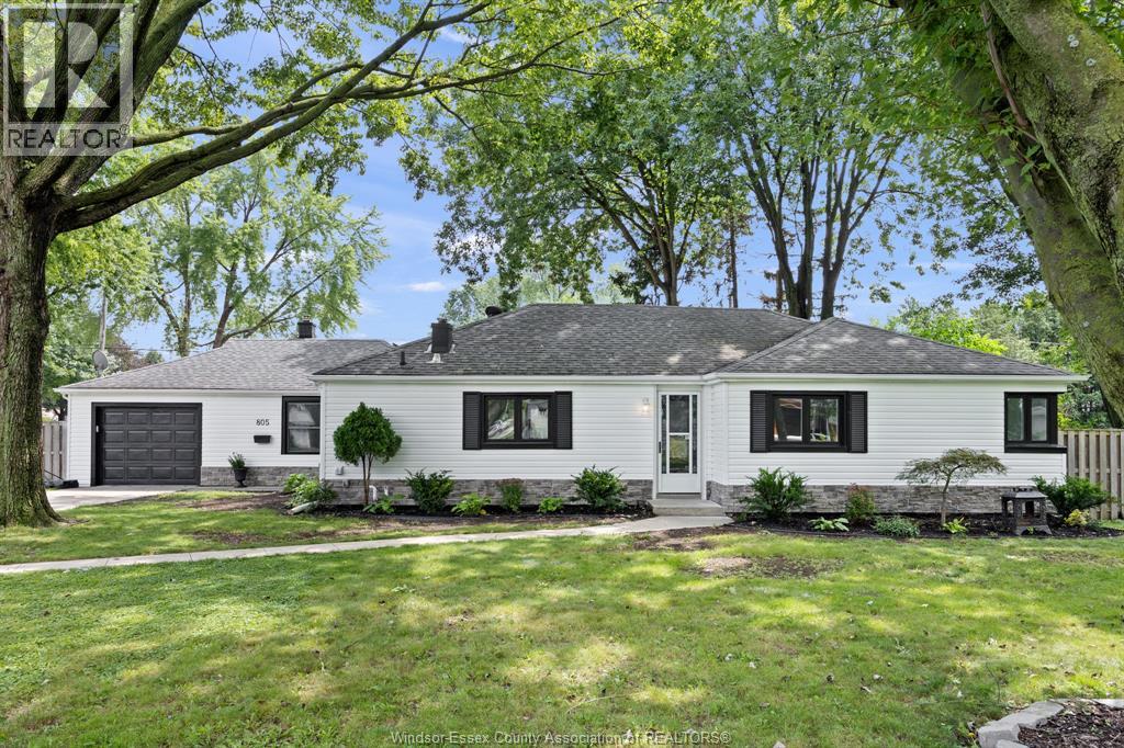 805 Roselawn, Windsor, Ontario  N9E 2B3 - Photo 5 - 26001521