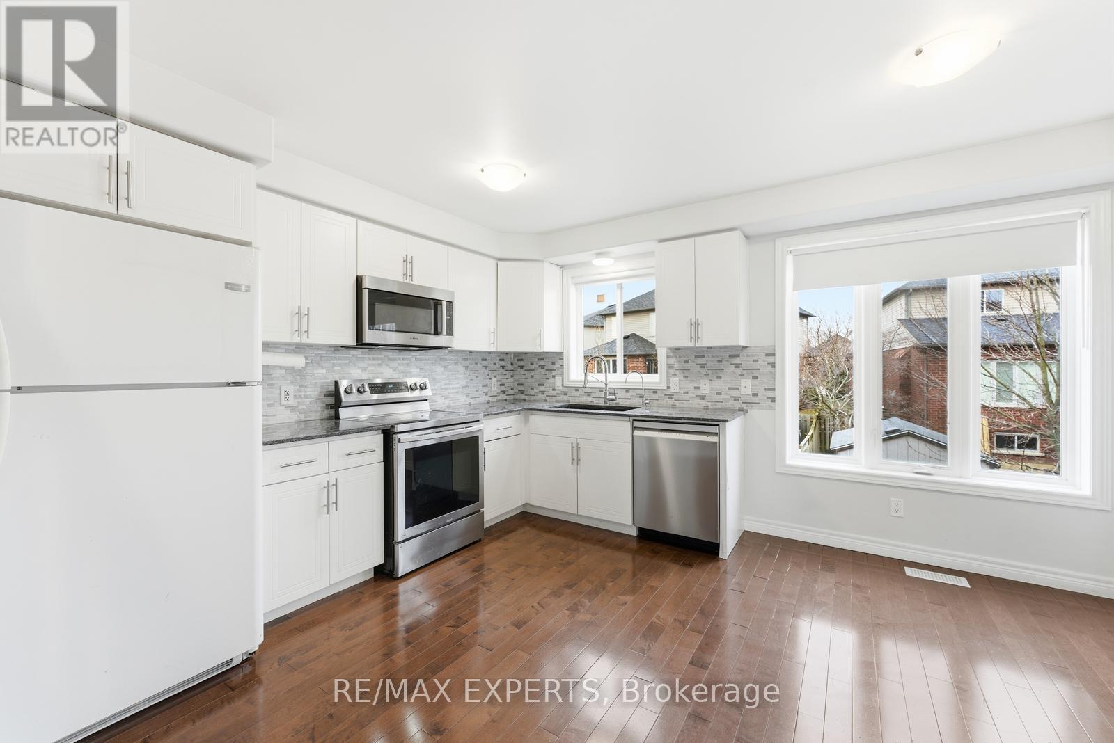 10 - 25 Viking Drive, Hamilton, Ontario  L0R 1C0 - Photo 10 - X12713430