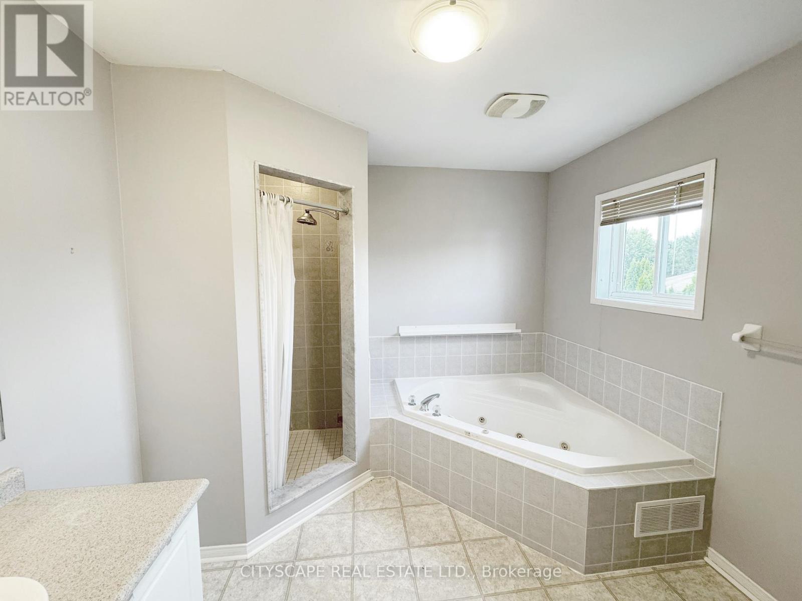 55 Langlaw Drive, Cambridge, Ontario  N1P 1J1 - Photo 18 - X12713488