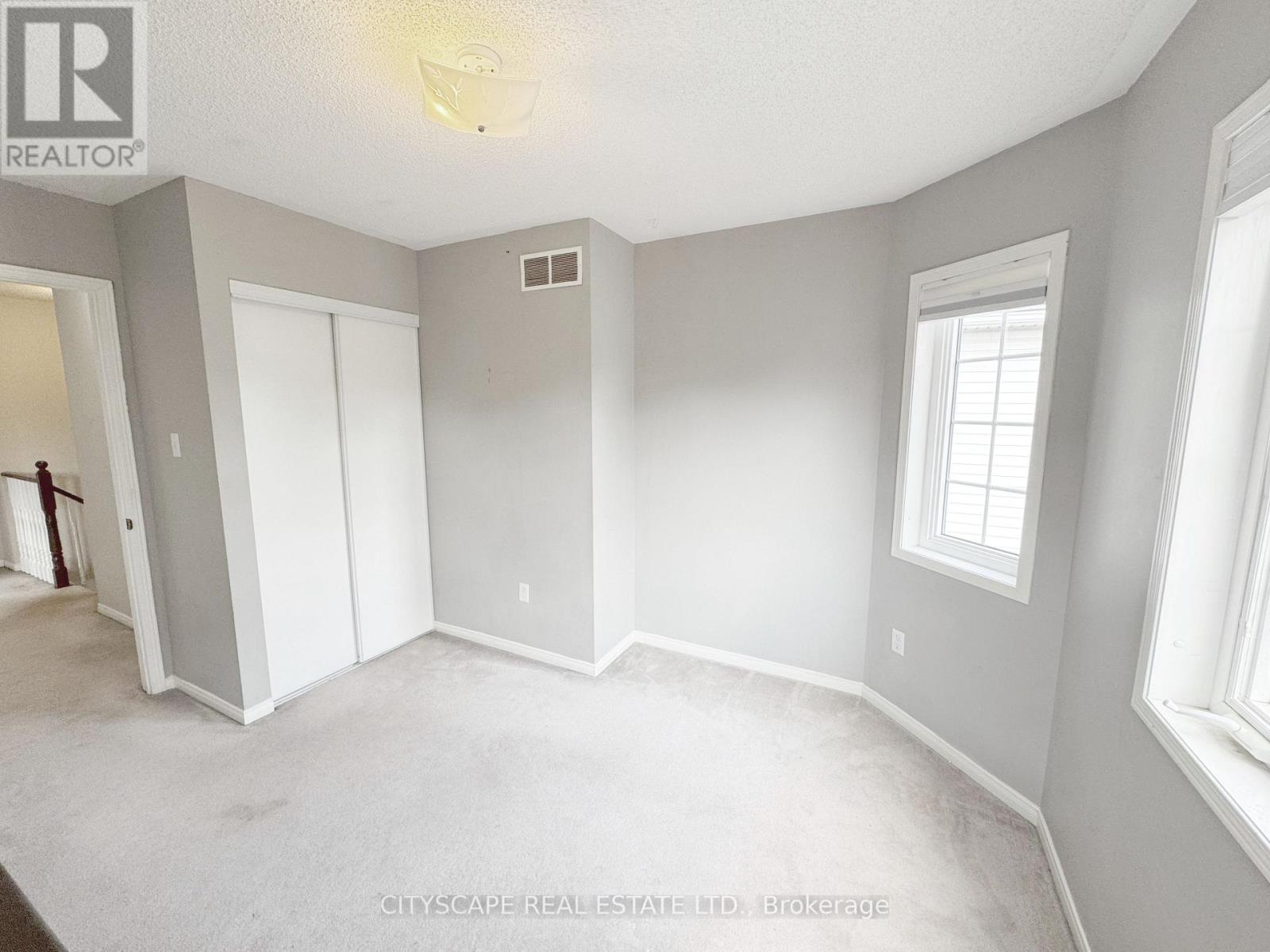 55 Langlaw Drive, Cambridge, Ontario  N1P 1J1 - Photo 24 - X12713488