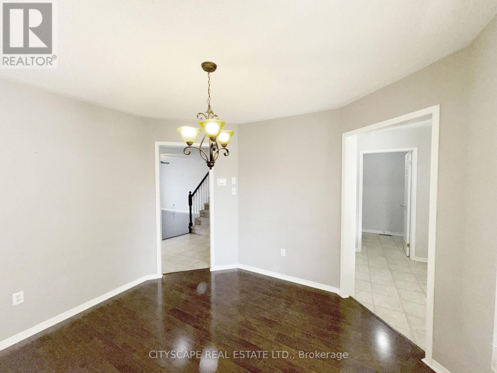 55 Langlaw Drive, Cambridge, Ontario  N1P 1J1 - Photo 6 - X12713488