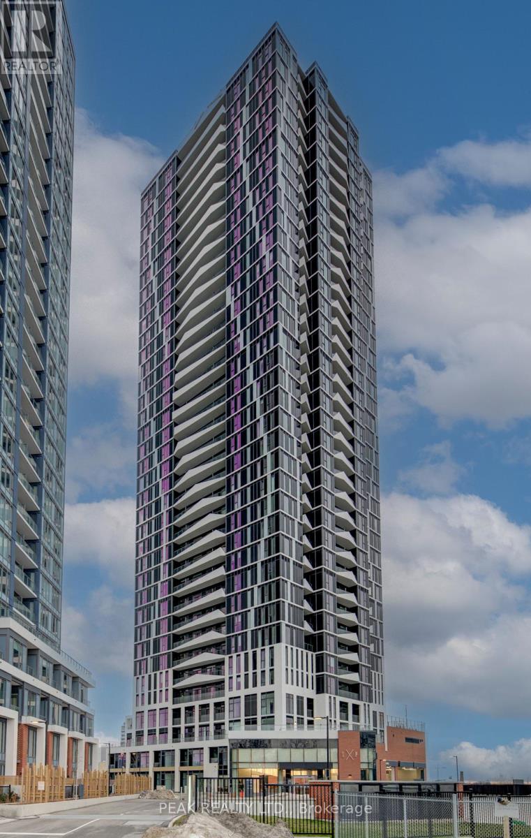 2005 - 25 Wellington Street W, Kitchener, Ontario  N2G 0G5 - Photo 2 - X12713508