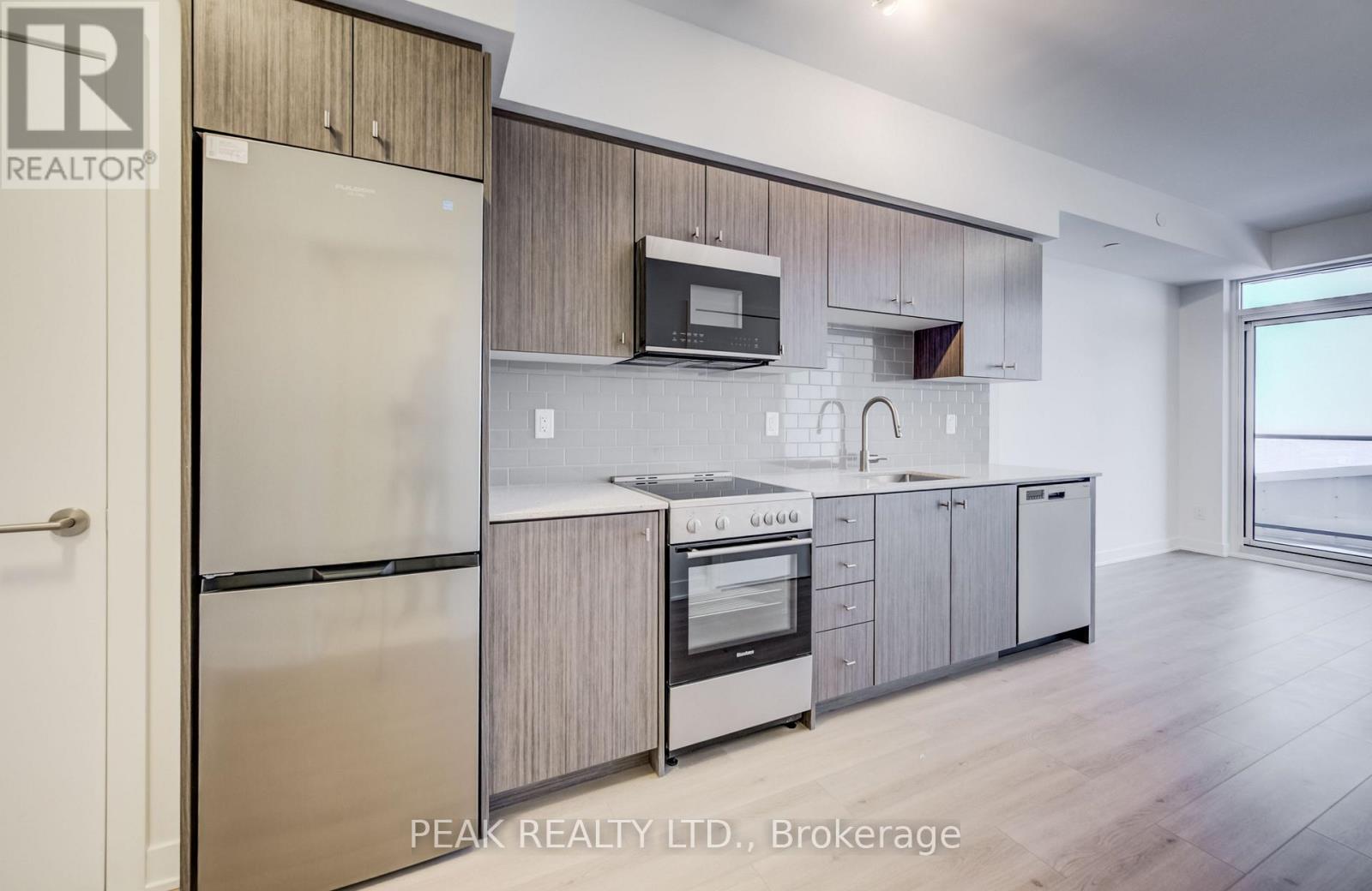 2005 - 25 Wellington Street W, Kitchener, Ontario  N2G 0G5 - Photo 9 - X12713508