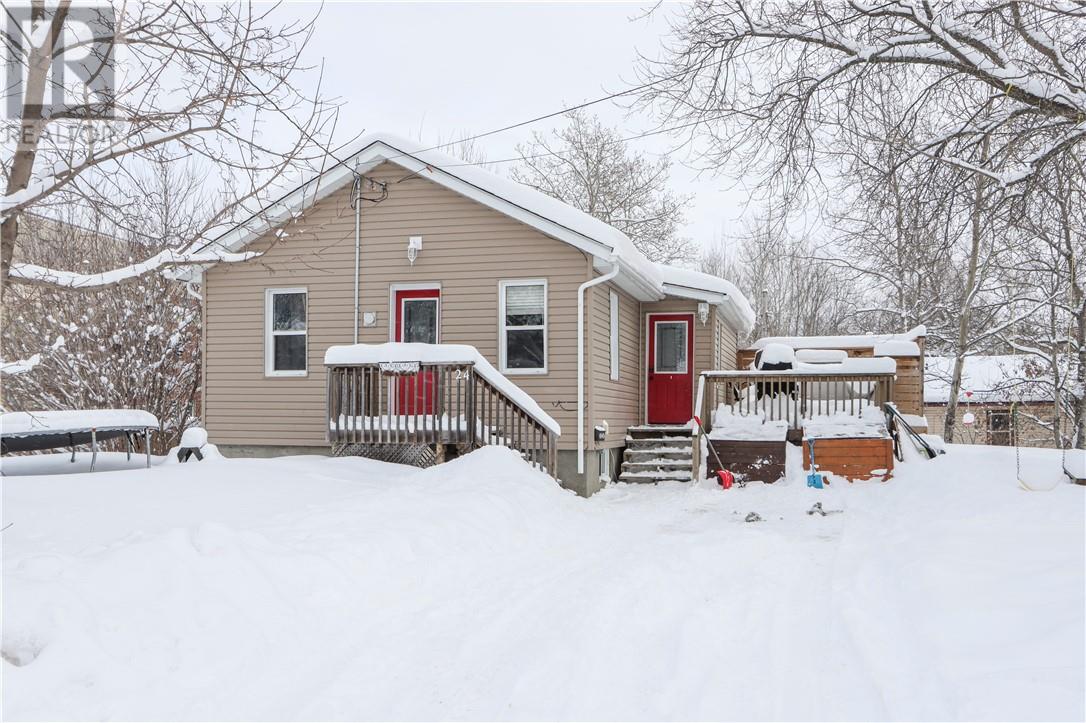 24 Barry Street, Sudbury, Ontario