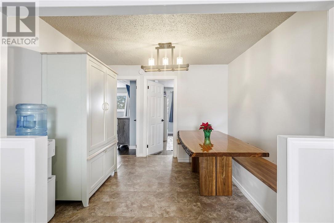 6122 Highway 69 North, Hanmer, Ontario  P3P 1K6 - Photo 10 - 2126129