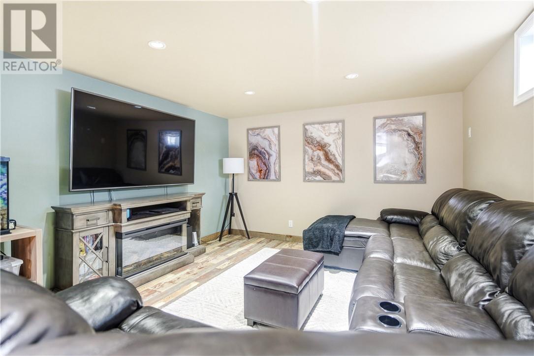 6122 Highway 69 North, Hanmer, Ontario  P3P 1K6 - Photo 25 - 2126129