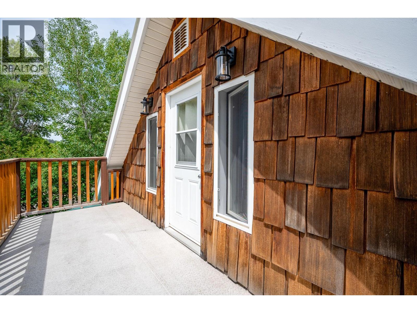 2657/2659 Otter Avenue, Coalmont-Tulameen, British Columbia  V0X 1W0 - Photo 38 - 10373343