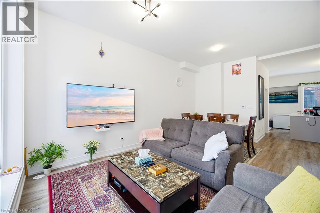 5 Taylor Court, Peel, Ontario  L7E 2R7 - Photo 17 - 40799795