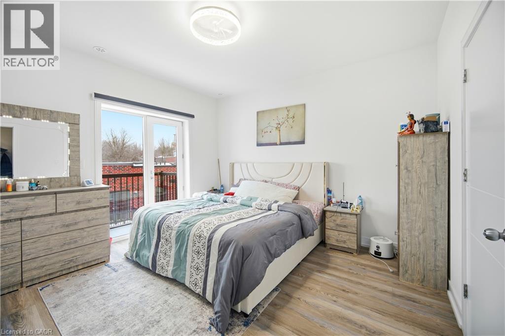 5 Taylor Court, Peel, Ontario  L7E 2R7 - Photo 26 - 40799795