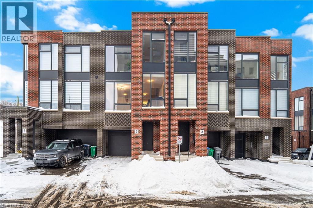 5 Taylor Court, Peel, Ontario  L7E 2R7 - Photo 3 - 40799795