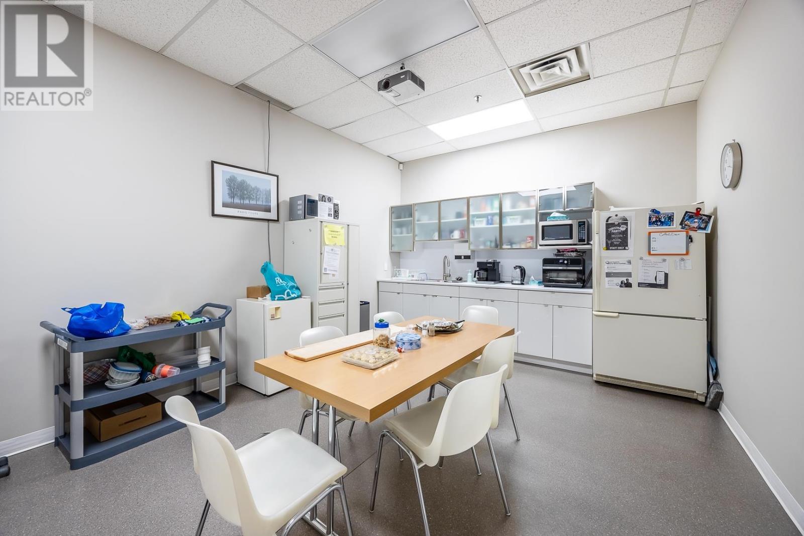 384 Queen St E, 384 Queen Street East & 111 Elgin Street, Sault Ste. Marie, Ontario  P6A 1Z1 - Photo 18 - SM260040