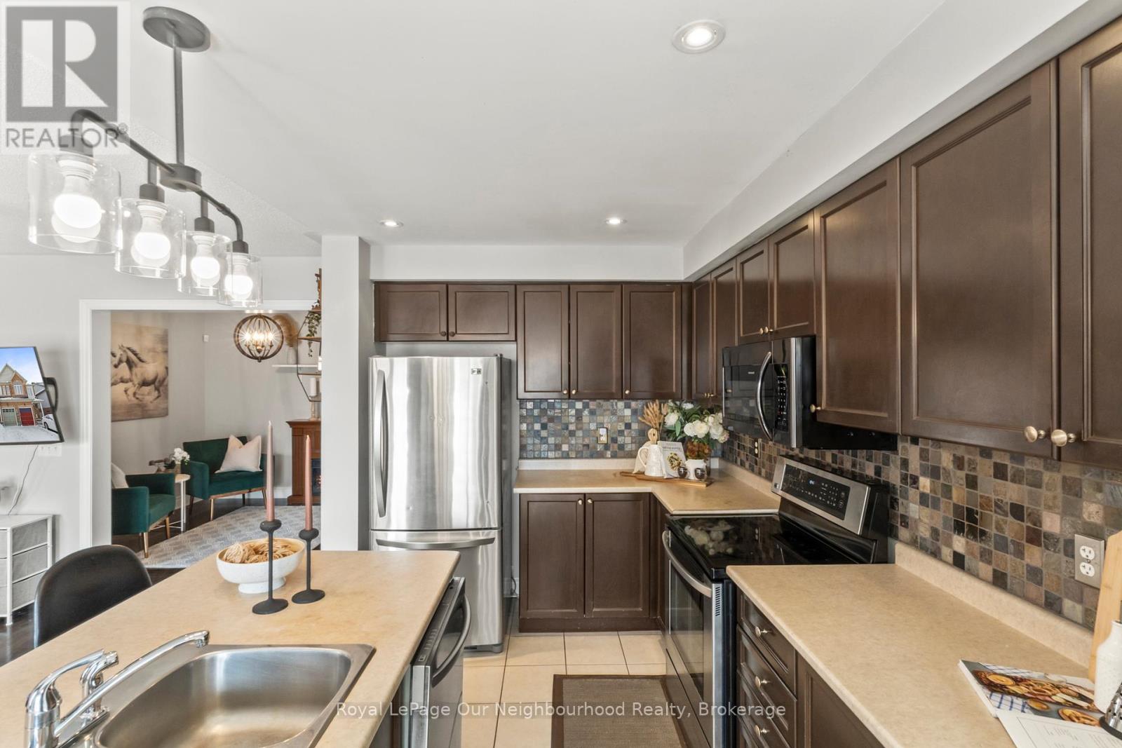 53 Kersey Crescent, Clarington, Ontario  L1E 0A5 - Photo 11 - E12713584