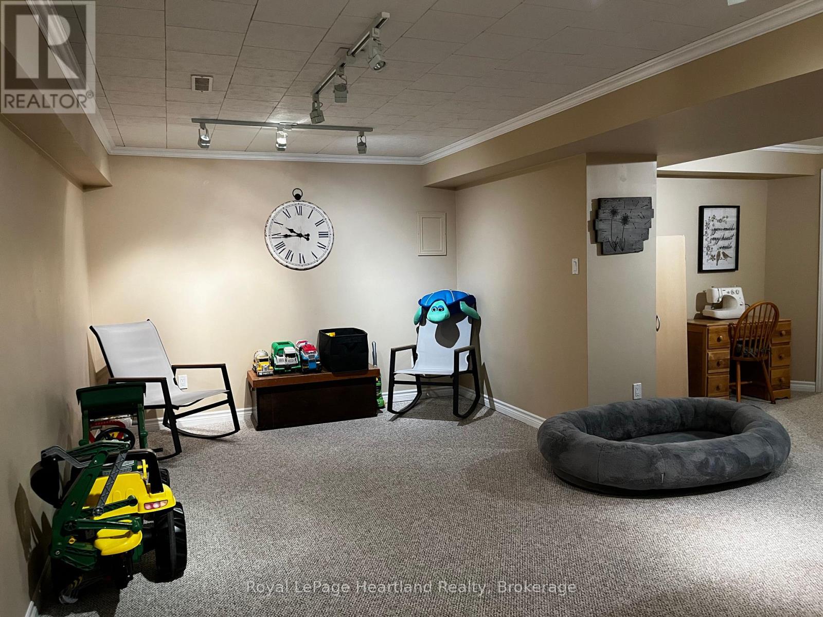 459 Richard Crescent, Strathroy-Caradoc, Ontario  N7G 3P4 - Photo 18 - X12713608