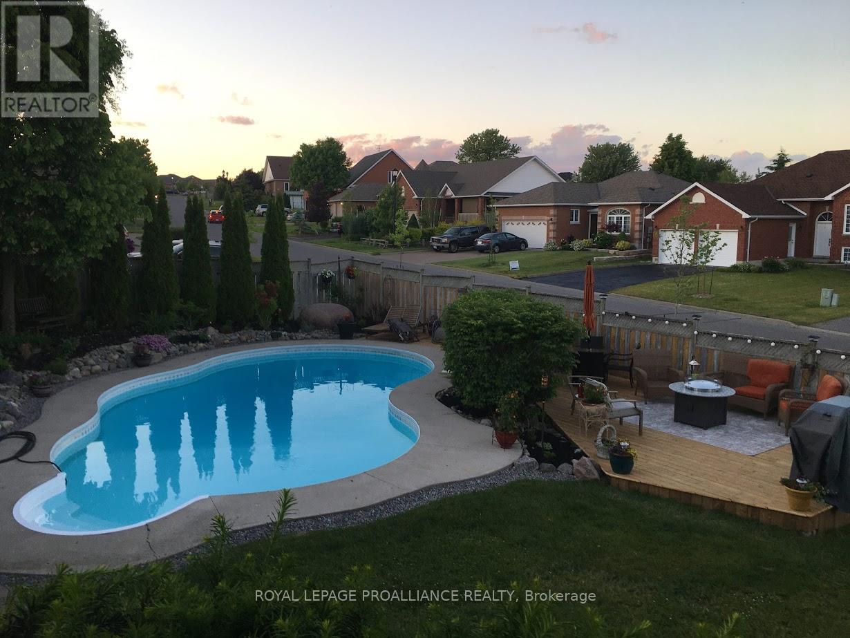 236 Parkview Hills Drive, Cobourg, Ontario  K9A 5S2 - Photo 36 - X12713578