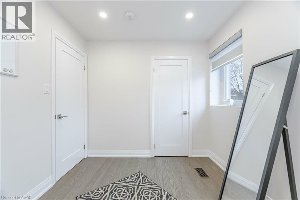 388 Antigua Road, Mississauga, Ontario  L5B 1C4 - Photo 27 - 40786418