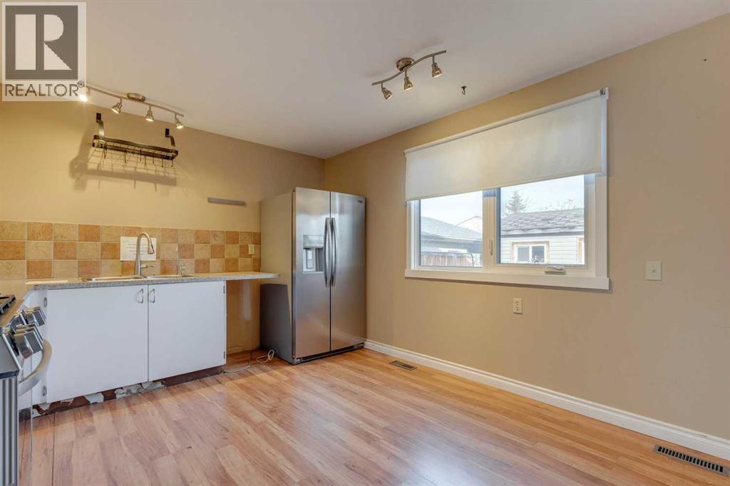 16 Abalone Crescent Ne, Calgary, Alberta  T2A 6Y7 - Photo 10 - A2269468