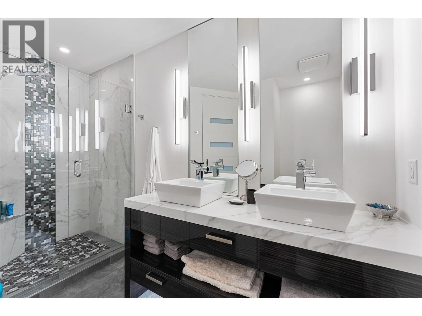 18451 Crystal Waters Road Unit# 20, Oyama, British Columbia  V4V 2G2 - Photo 62 - 10372636