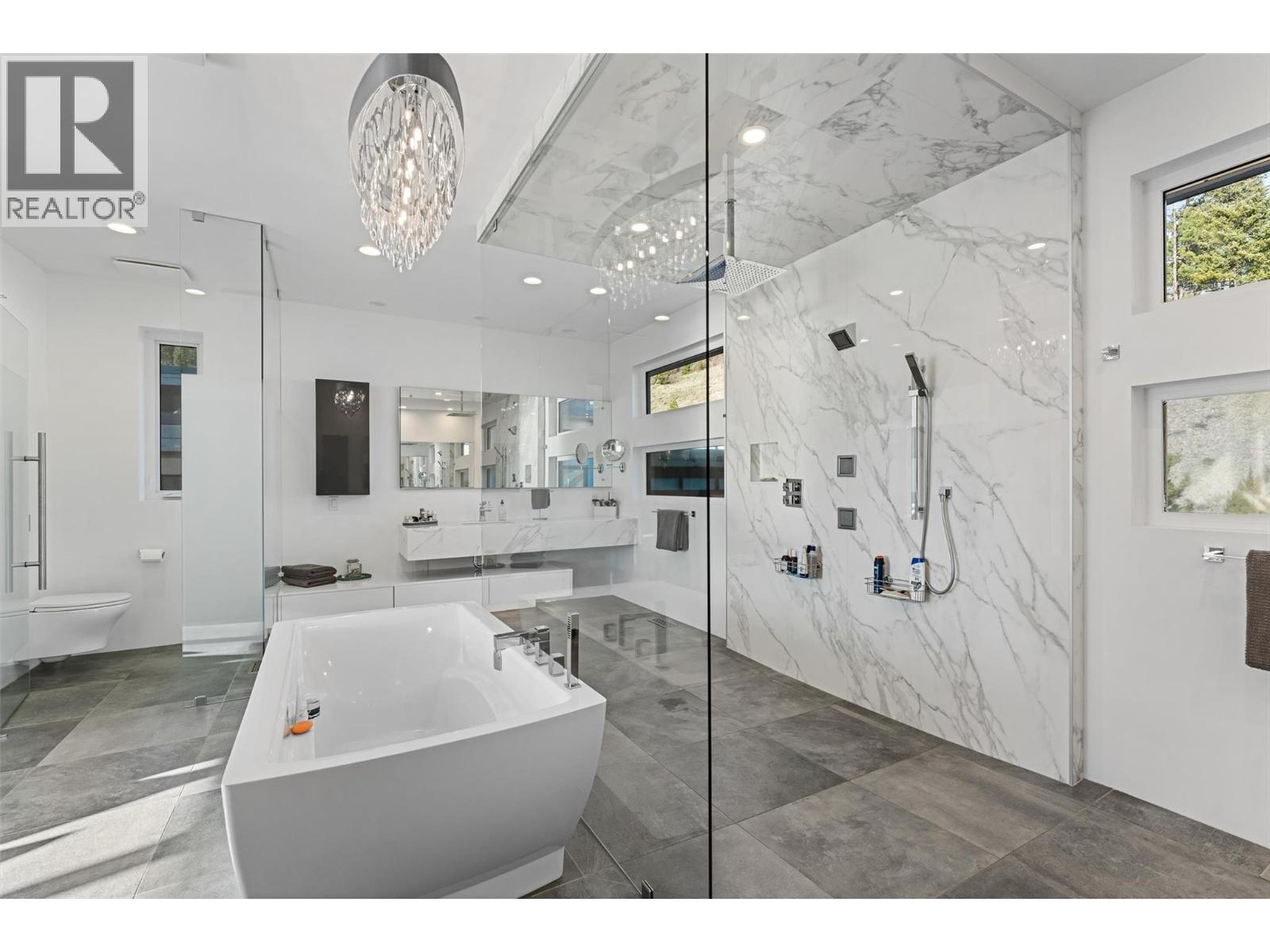 18451 Crystal Waters Road Unit# 20, Oyama, British Columbia  V4V 2G2 - Photo 49 - 10372636