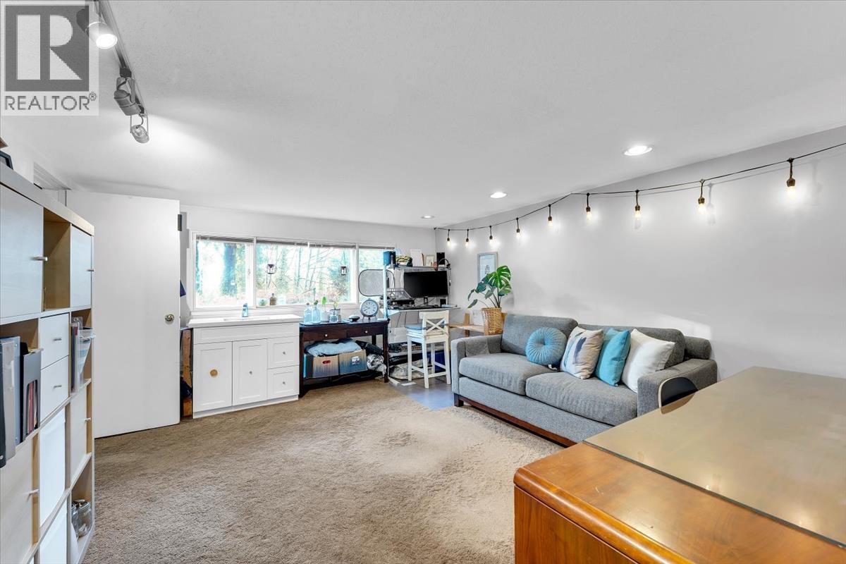 360 Keith Road, West Vancouver, British Columbia  V7T 1L7 - Photo 31 - R3081002