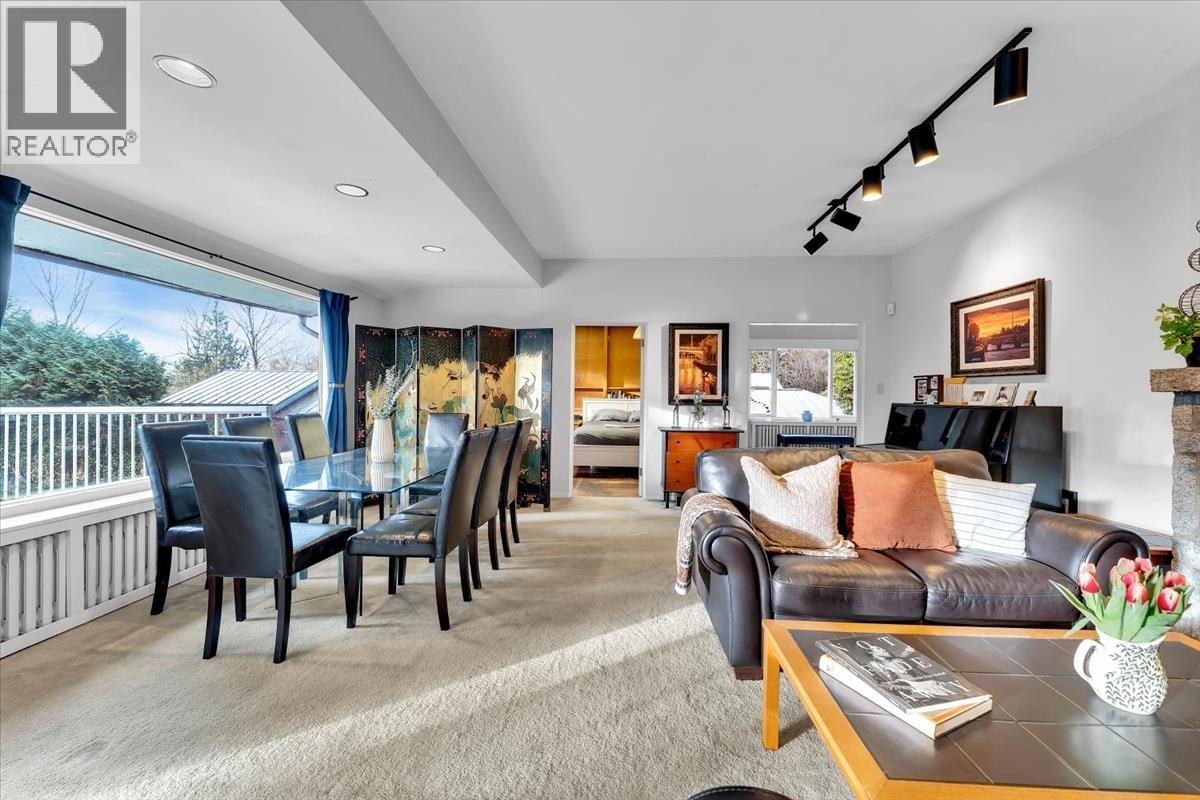 360 Keith Road, West Vancouver, British Columbia  V7T 1L7 - Photo 10 - R3081002