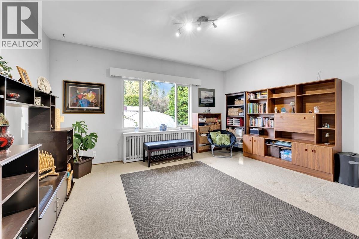 360 Keith Road, West Vancouver, British Columbia  V7T 1L7 - Photo 19 - R3081002