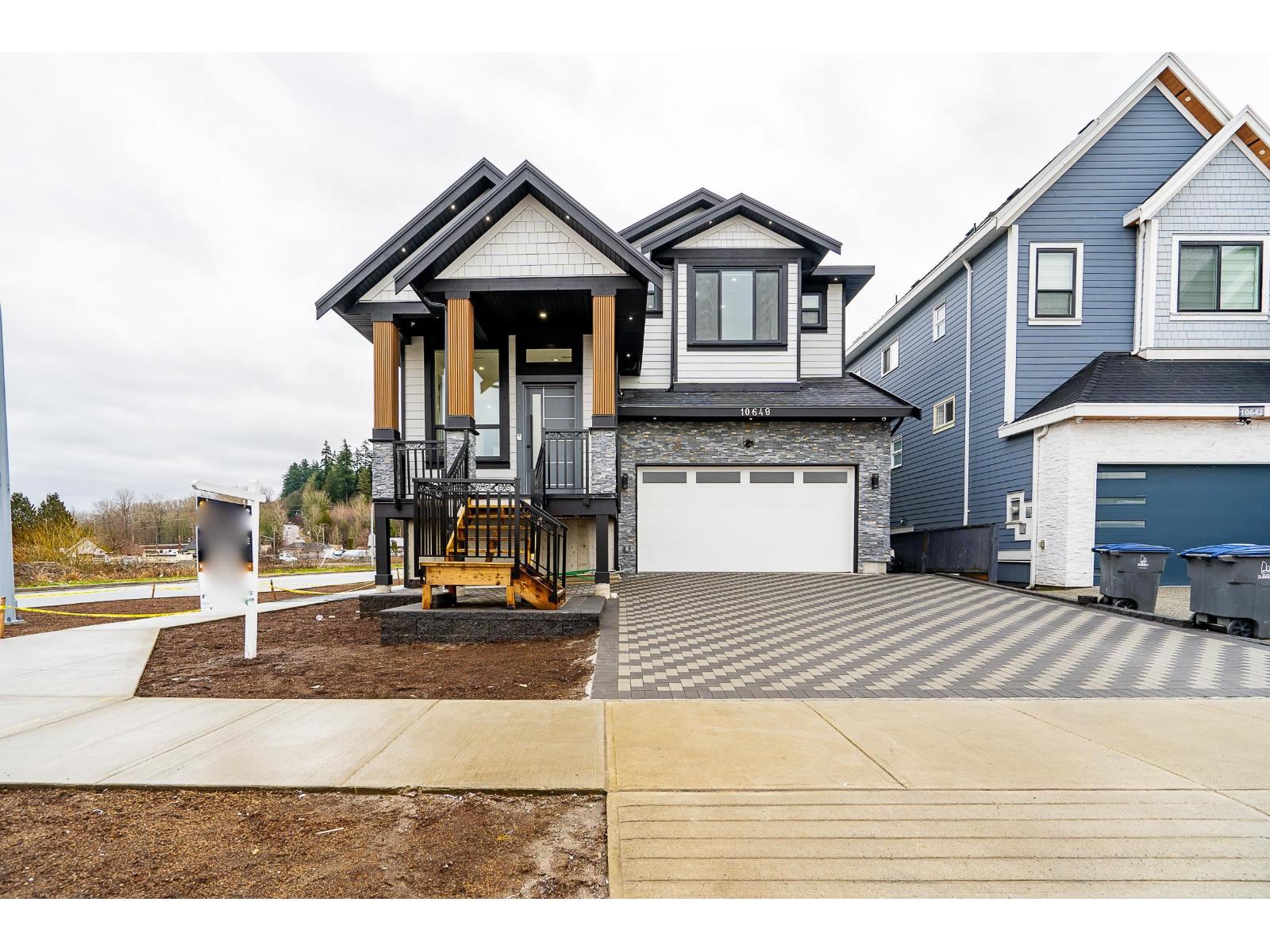 10648 124 STREET, Surrey, British Columbia