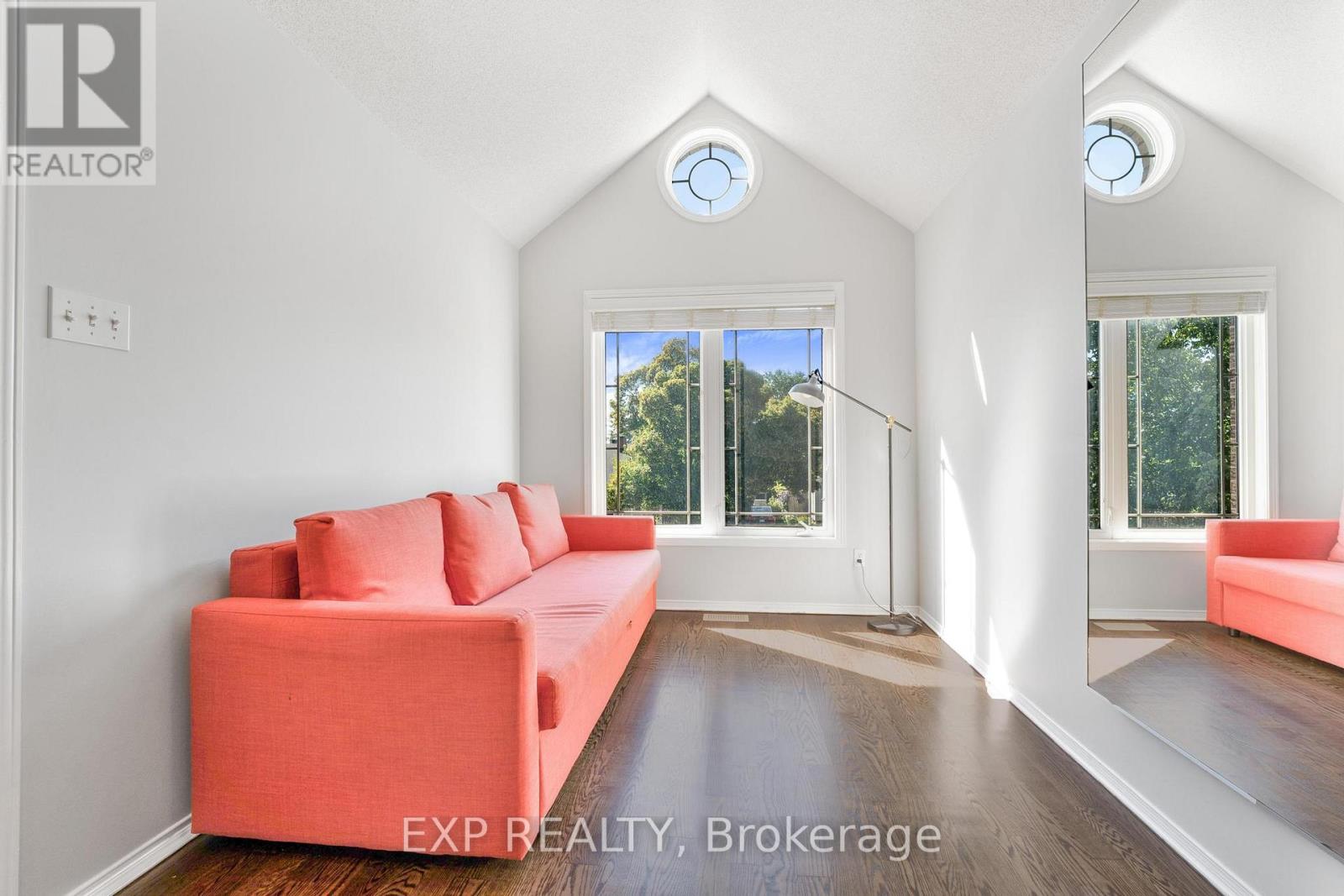 1157 Elmlea Drive, Ottawa, Ontario  K1J 6W1 - Photo 18 - X12713570