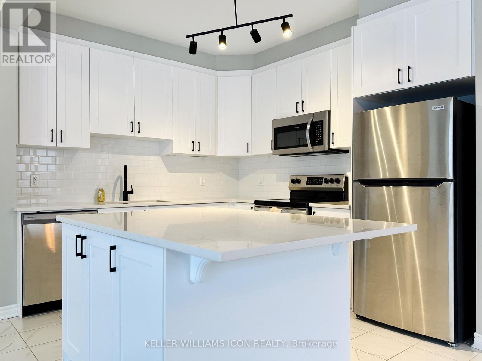 990 Fameflower Street, Ottawa, Ontario  K2J 7A1 - Photo 14 - X12713638